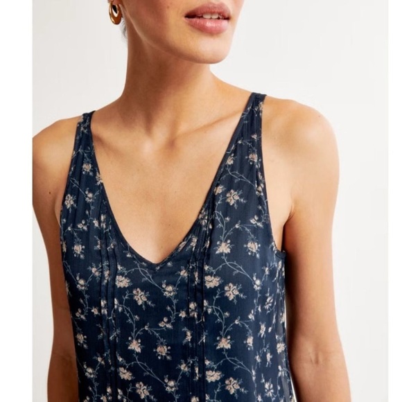 Abercrombie & Fitch Vintage Drop-Waist Mini Dress - Picture 2 of 10